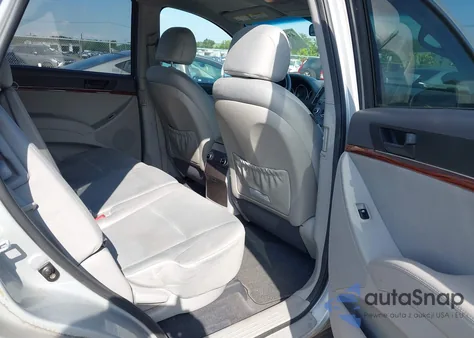 2010 Hyundai Veracruz Gls from USA, damaged, VIN KM8NUDCC3AU134904